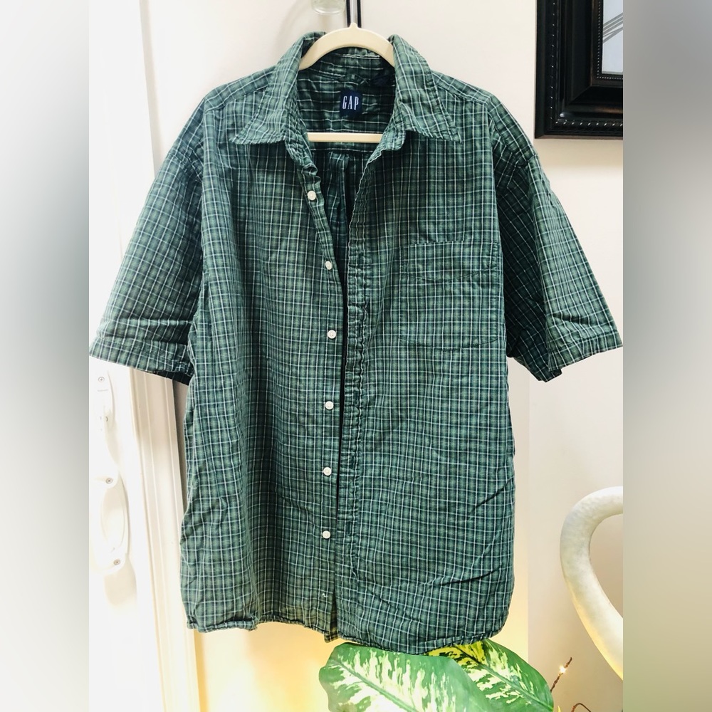 2 - XL Gap Shirts Long & Short Sleeve Excellent Condition Green & Pale Yellow - Picture 2 of 9